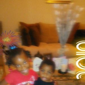 Meet your Posher, Leahay